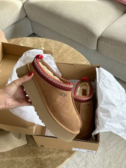 صورة UGG Tazz Platform Slipper